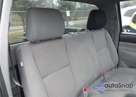 2013 Toyota Tacoma z USA, uszkodzony, nr VIN 5TFNX4CN4DX019700